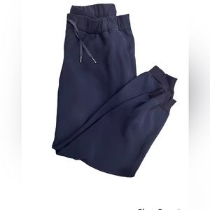 On The Fly Jogger - True Navy
